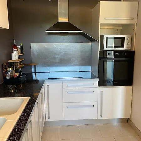 Maison Propre Et Calme A 5 Min Du Futuroscope